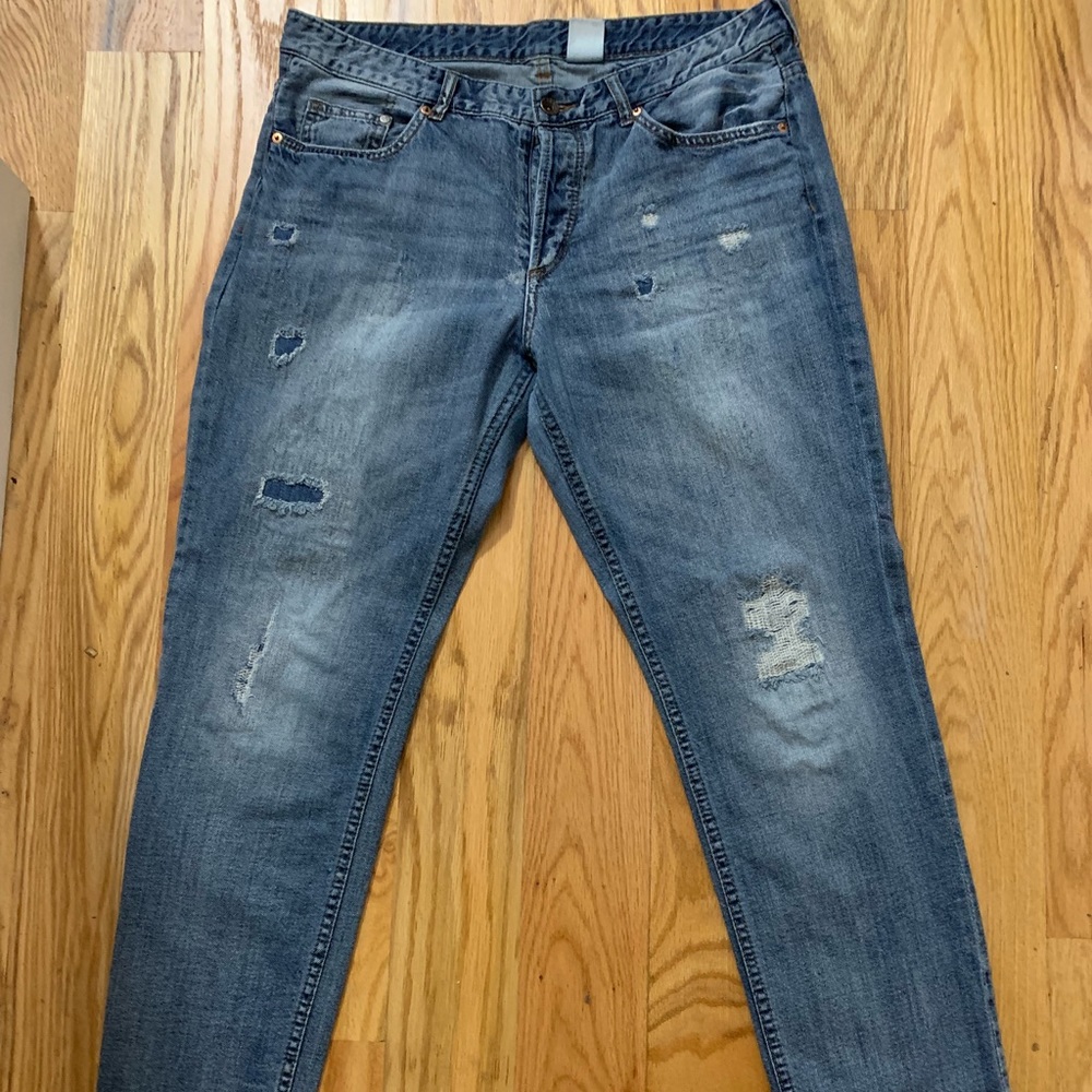 H&M Boyfriend Low Waist Distressed Jeans